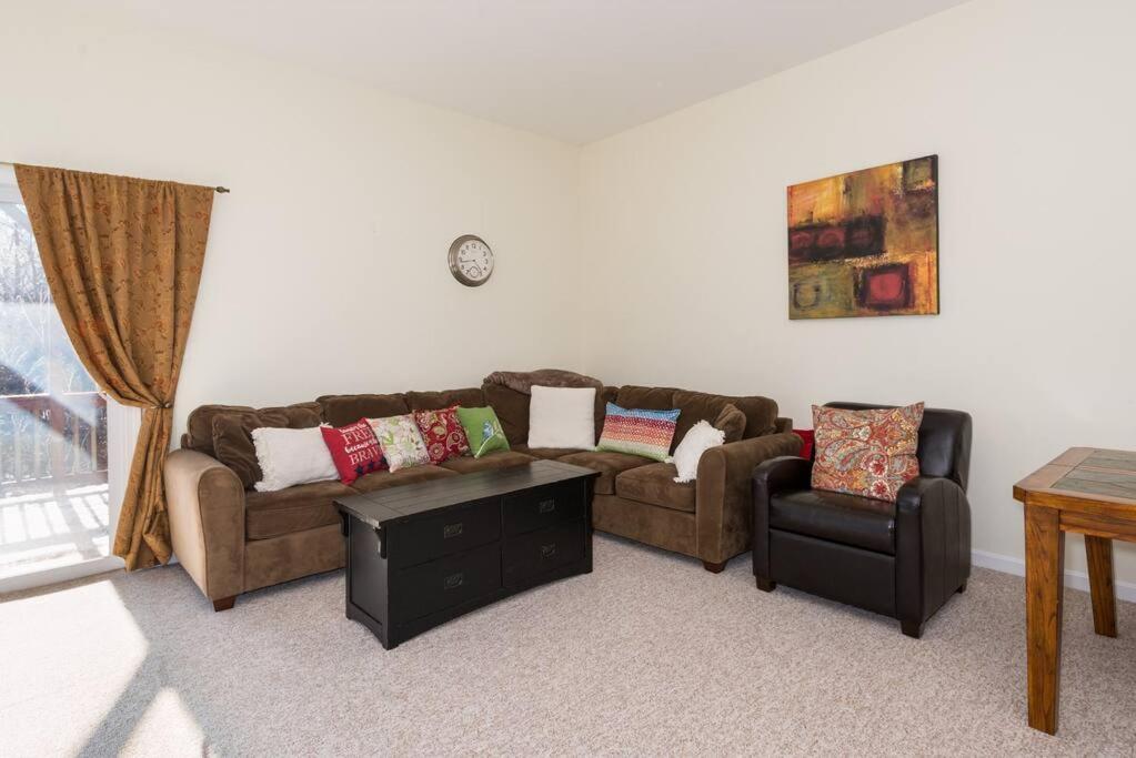 Villa Fun & Fabulous Getaway Gilford Exterior foto