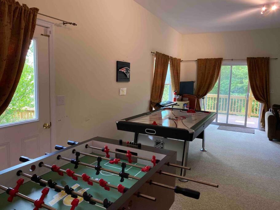 Villa Fun & Fabulous Getaway Gilford Exterior foto