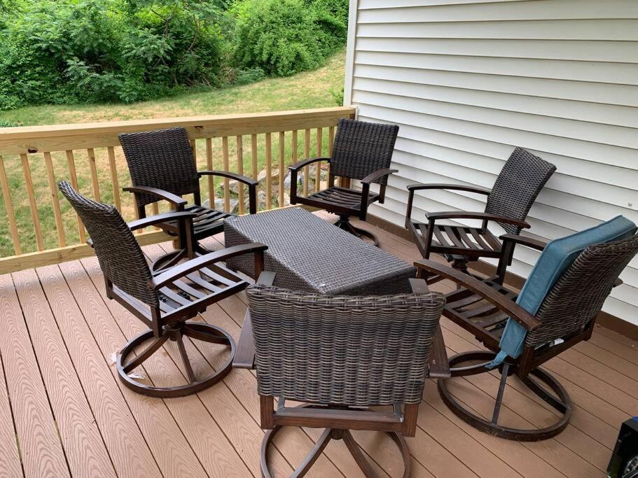 Villa Fun & Fabulous Getaway Gilford Exterior foto