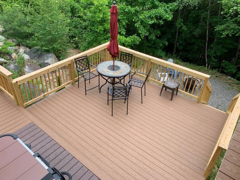 Villa Fun & Fabulous Getaway Gilford Exterior foto